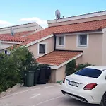 Luka *
