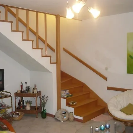Apartament Luka *